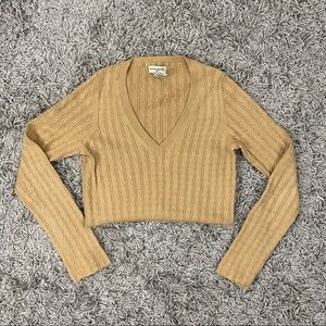 Banana Republic Cable Knit V-Neck Sweater Medium
